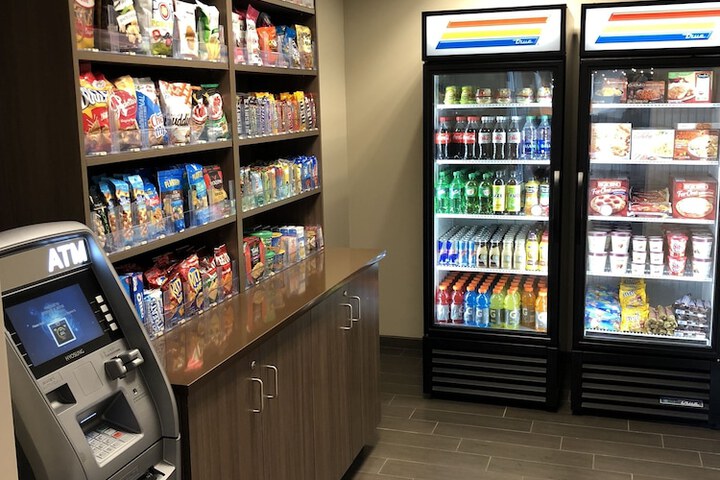 Snack bar