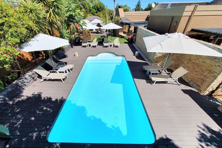 Pool 115 of 146