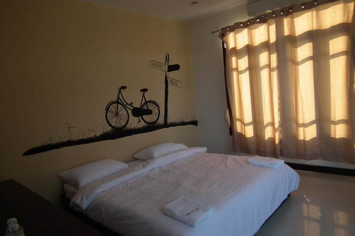 Room 32 of 69