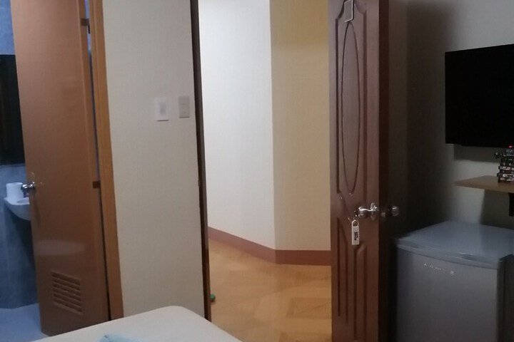 Room 17 of 79