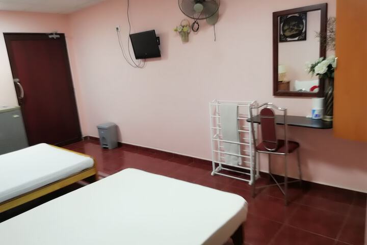 Room 15 of 57