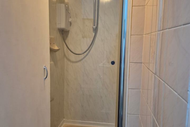 Room 42 of 59