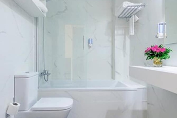 Bath Interior