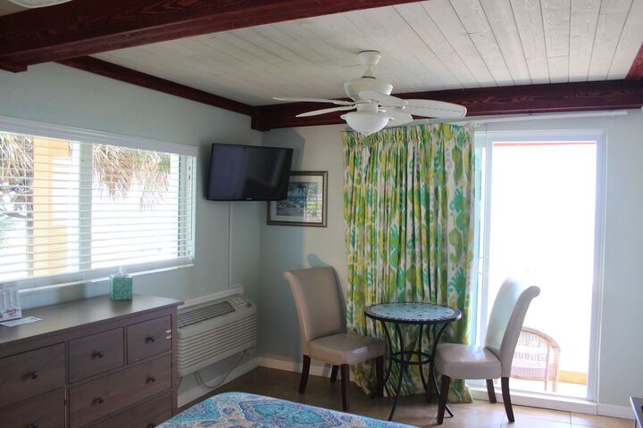 Room 3 of 26
