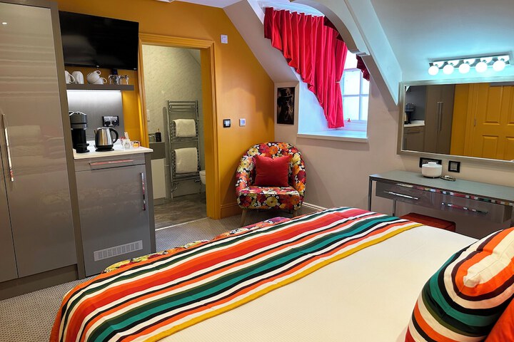 Room 21 of 69