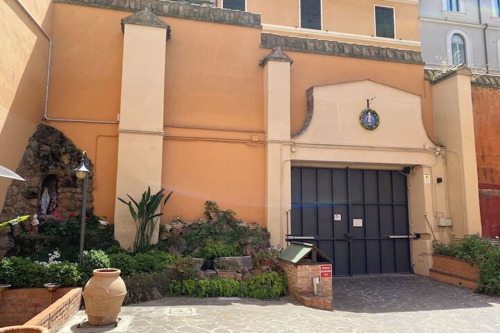 Hotel 166 of 180