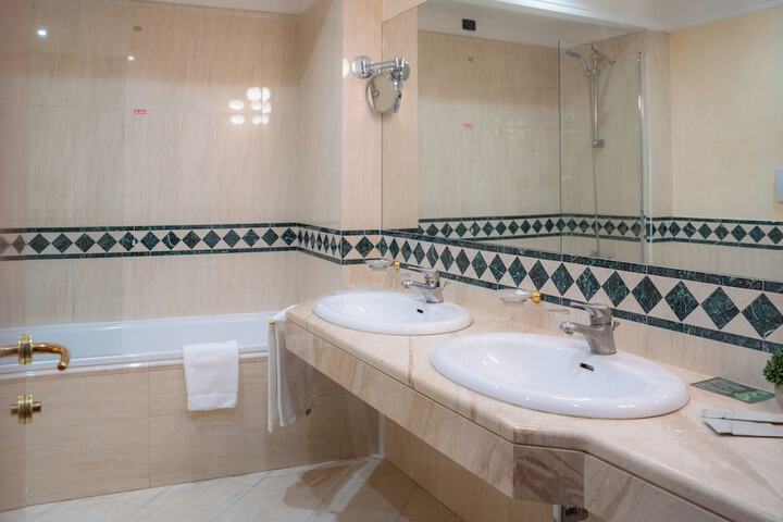 Bath Interior
