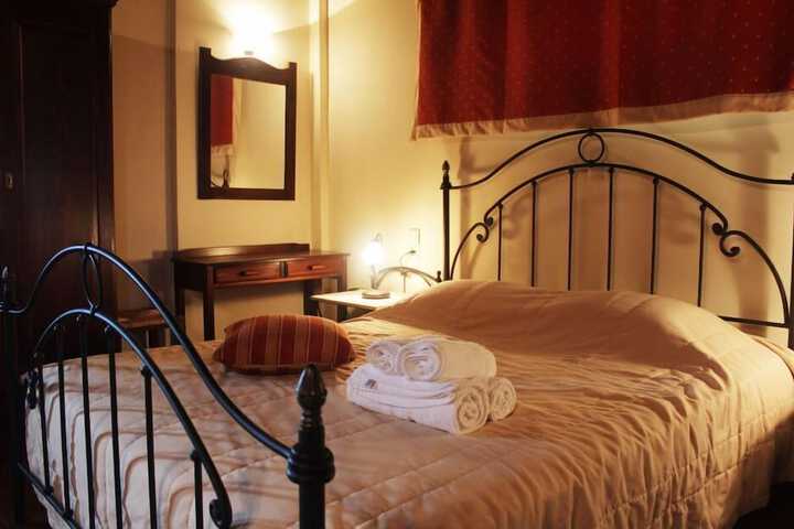 Room 4 of 31
