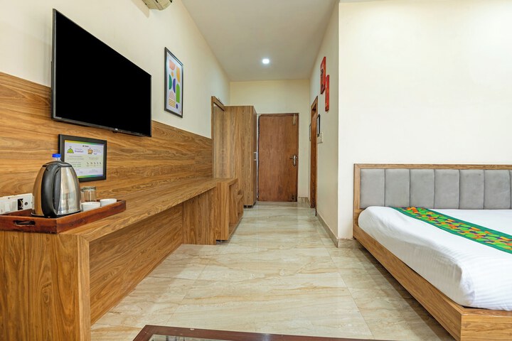 Room 13 of 45