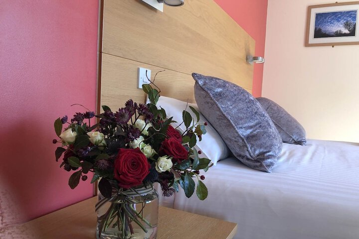 Room 6 of 31