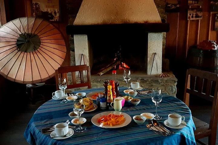 Breakfast/Coffee Service 11 of 17