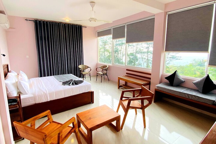 Room 43 of 74