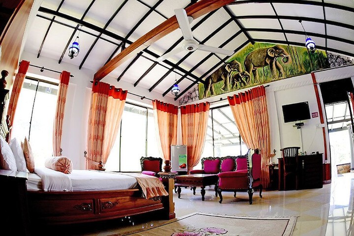 Room 2 of 21