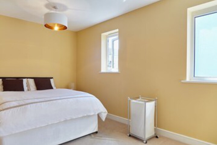 Room 14 of 14