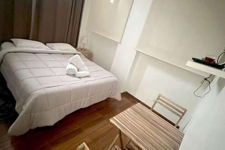 Room 63 of 214