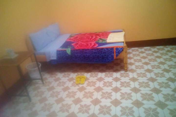 Room 7 of 20