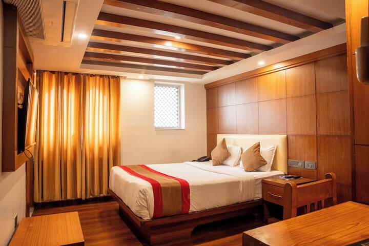 Hotel Kailash Kutee