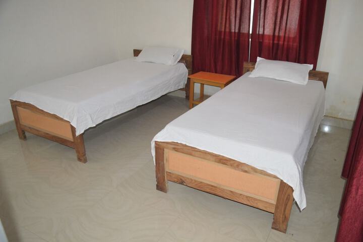 Room 16 of 24