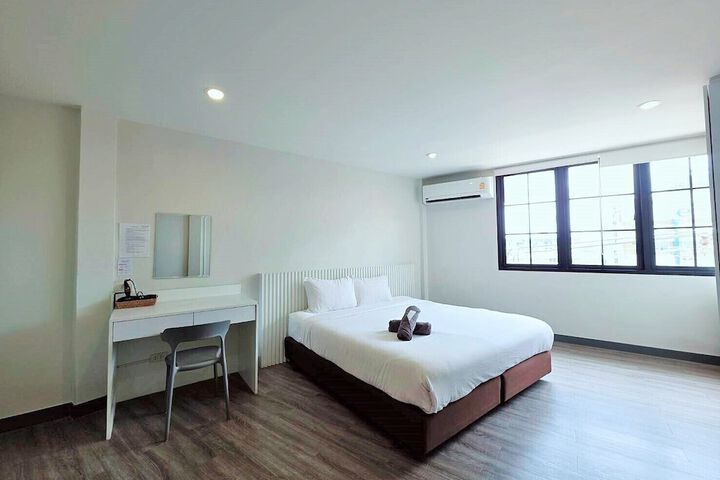 Room 17 of 57