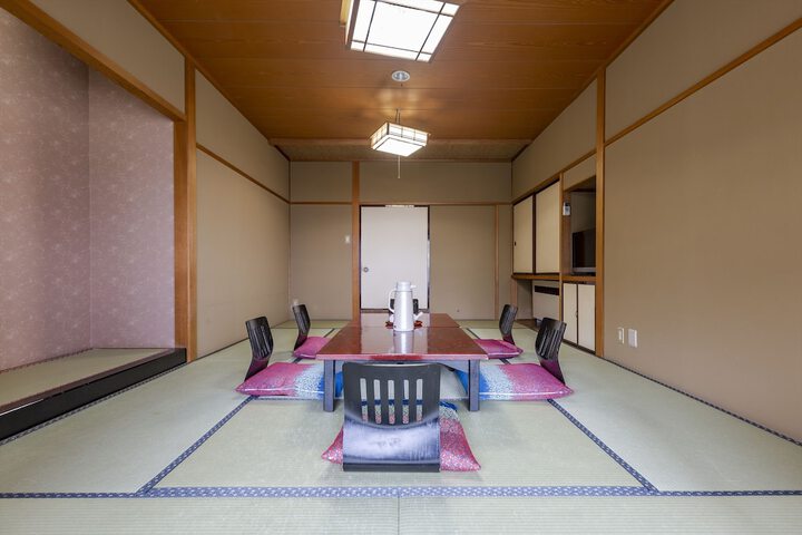 Room 20 of 52