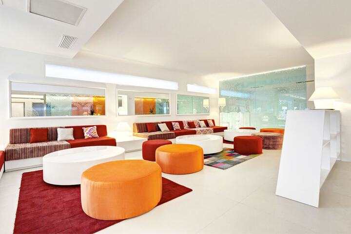 Hotel Interior 6 of 48