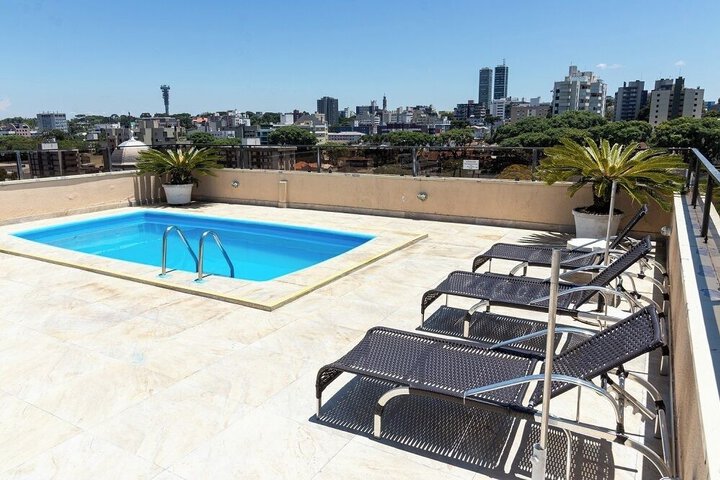 Pool Hotel