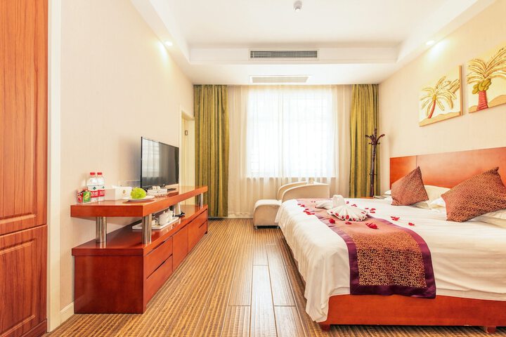 Room 54 of 107