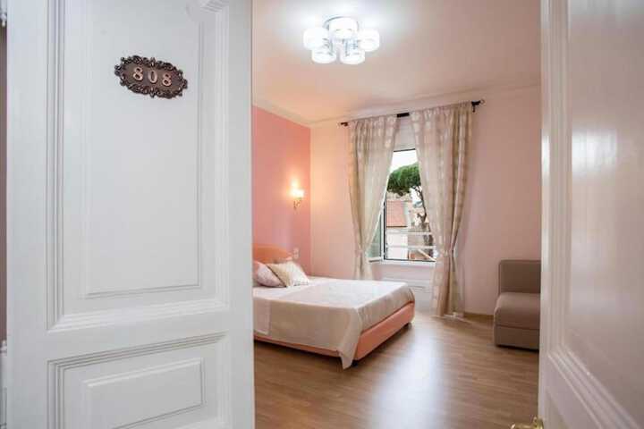 Room 15 of 40