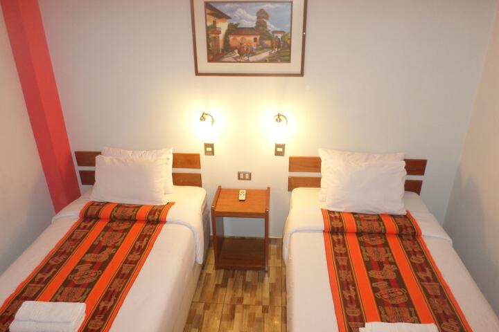 Room 8 of 14