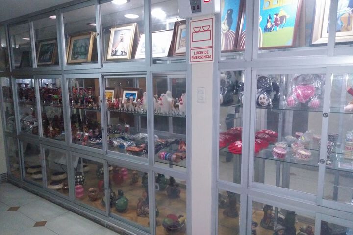Gift Shop 50 of 74