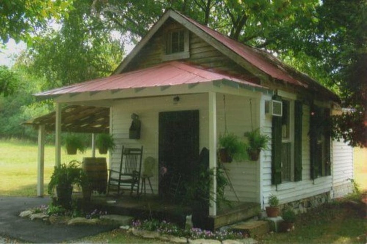 Property Grounds 37 of 44