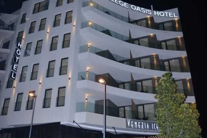 Hotel 18 of 18