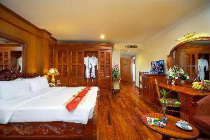 Room 21 of 23