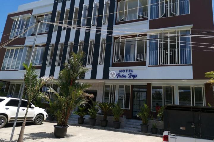 Palm Bajo Hotel