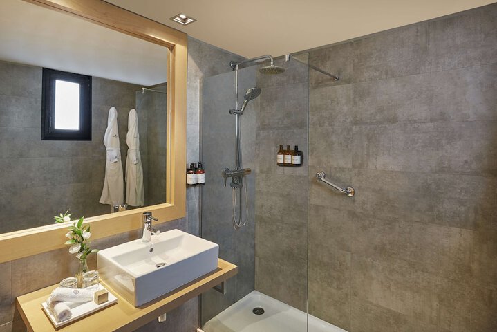 Bath Interior