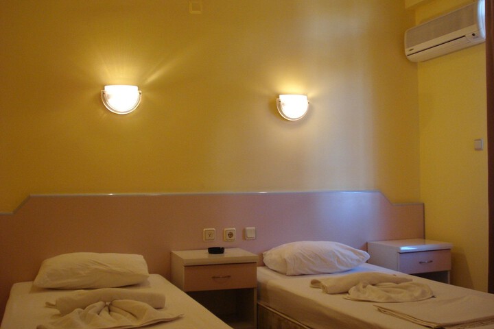 Room 3 of 13