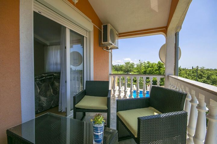 Terrace/Patio 3 of 46