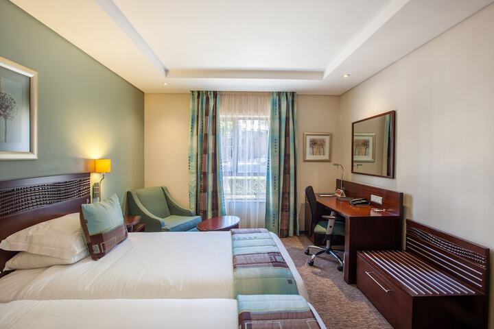 Room 4 of 19