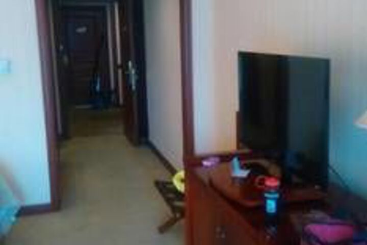 Room 108 of 159