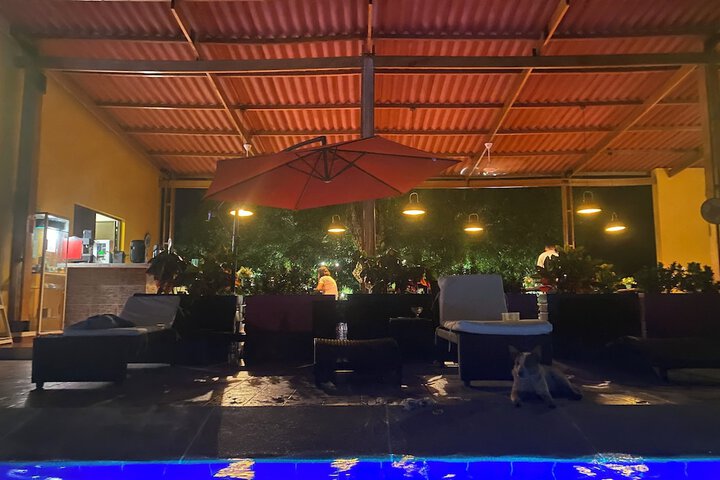 Dining 21 of 26