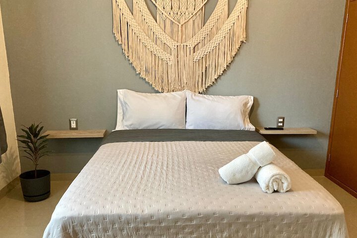 Room 3 of 45