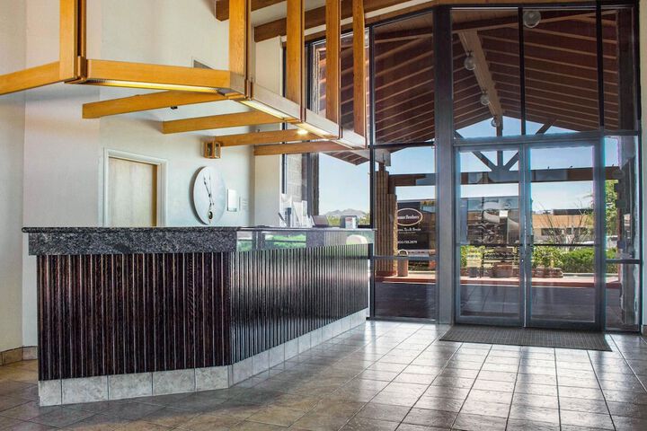 Lobby Entry