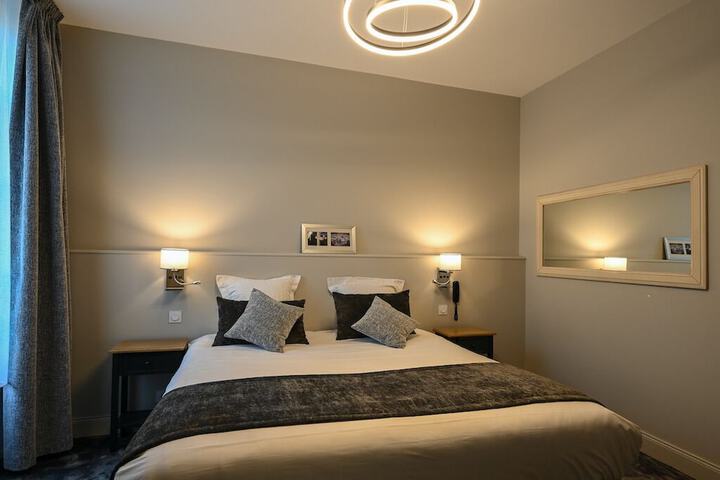 Room 15 of 137