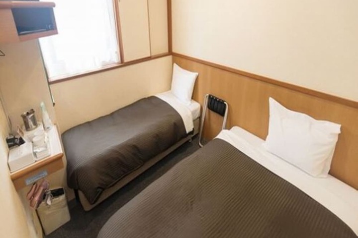 Room 9 of 55