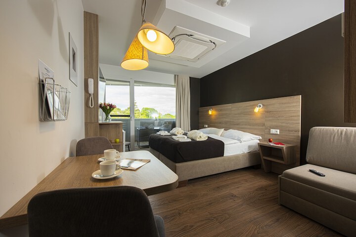 Room 15 of 47