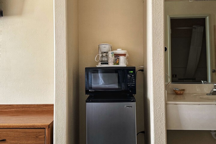 Room 18 of 68