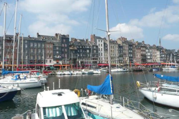 HOTEL DE LA GARE