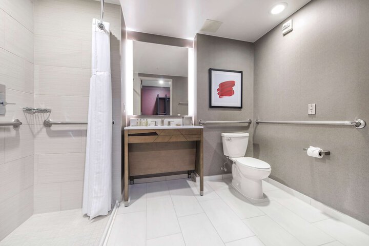 Bathroom shower