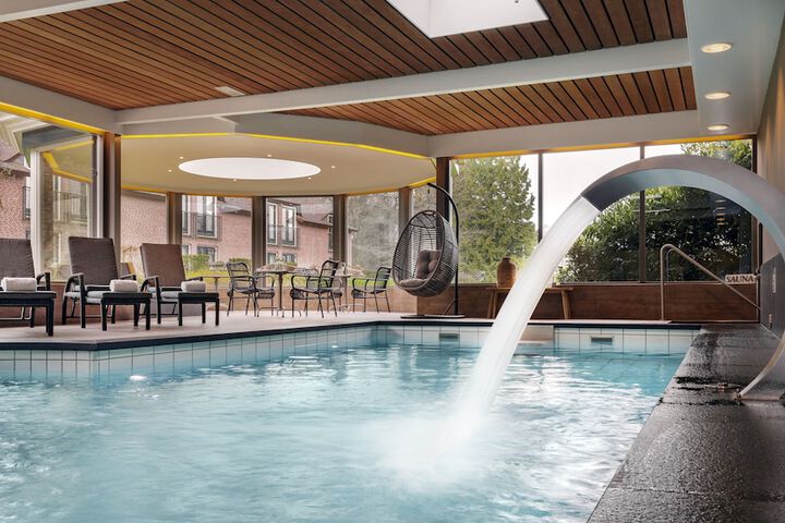 Pool 15 of 37