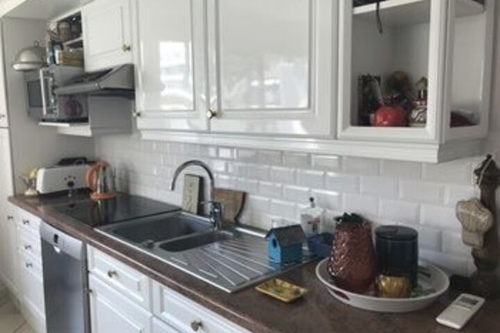 Room 12 of 22